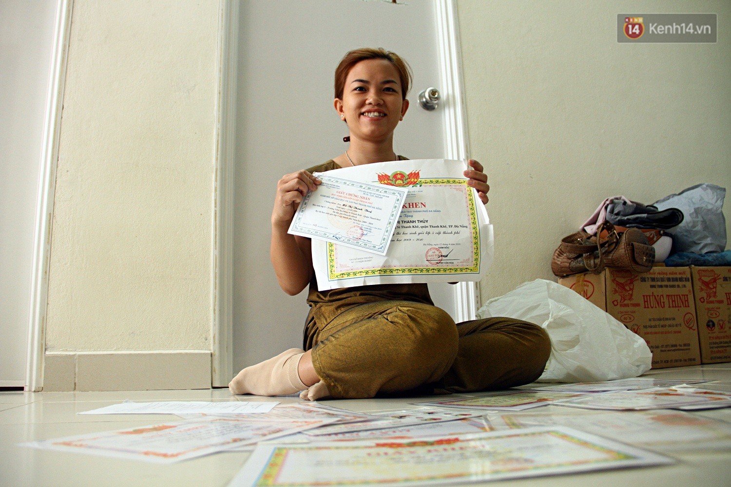 Chung cư không chồng ở Đà Nẵng: Nơi những người phụ nữ đùm bọc, làm tất cả việc của đàn ông kể cả bảo vệ tổ dân phố