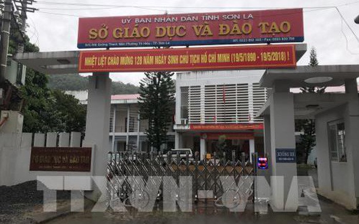 Vụ điểm thi THPT Quốc gia cao bất thường: Sơn La sẽ chấm lại các bài thi trong đêm 19/7 Vụ điểm thi THPT Quốc gia cao bất thường: Sơn La sẽ chấm lại các bài thi trong đêm 19/7