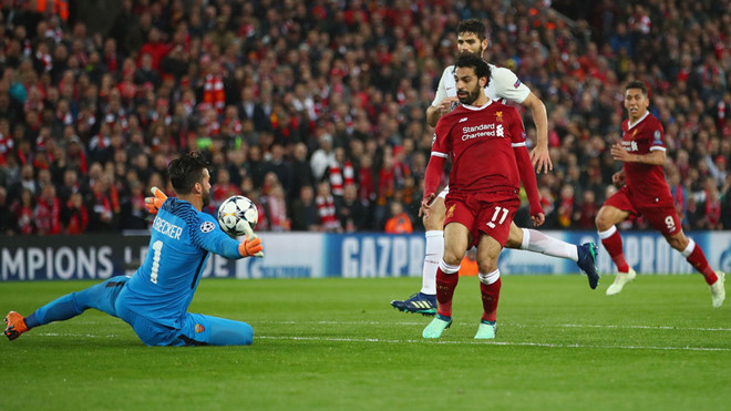Tân binh đắt giá của Liverpool tiết lộ tin nhắn mời mọc từ Salah
