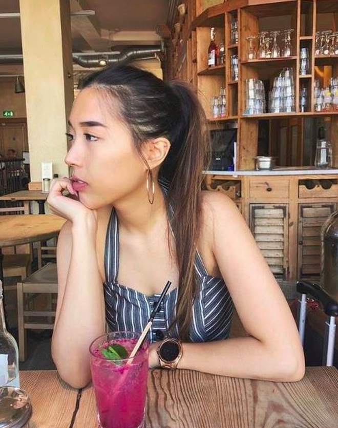 Người yêu mới của Huỳnh Anh nói gì khi bạn trai vẫn giữ ảnh của Hoàng Oanh trên MXH? Người yêu mới của Huỳnh Anh nói gì khi bạn trai vẫn giữ ảnh của Hoàng Oanh trên MXH?
