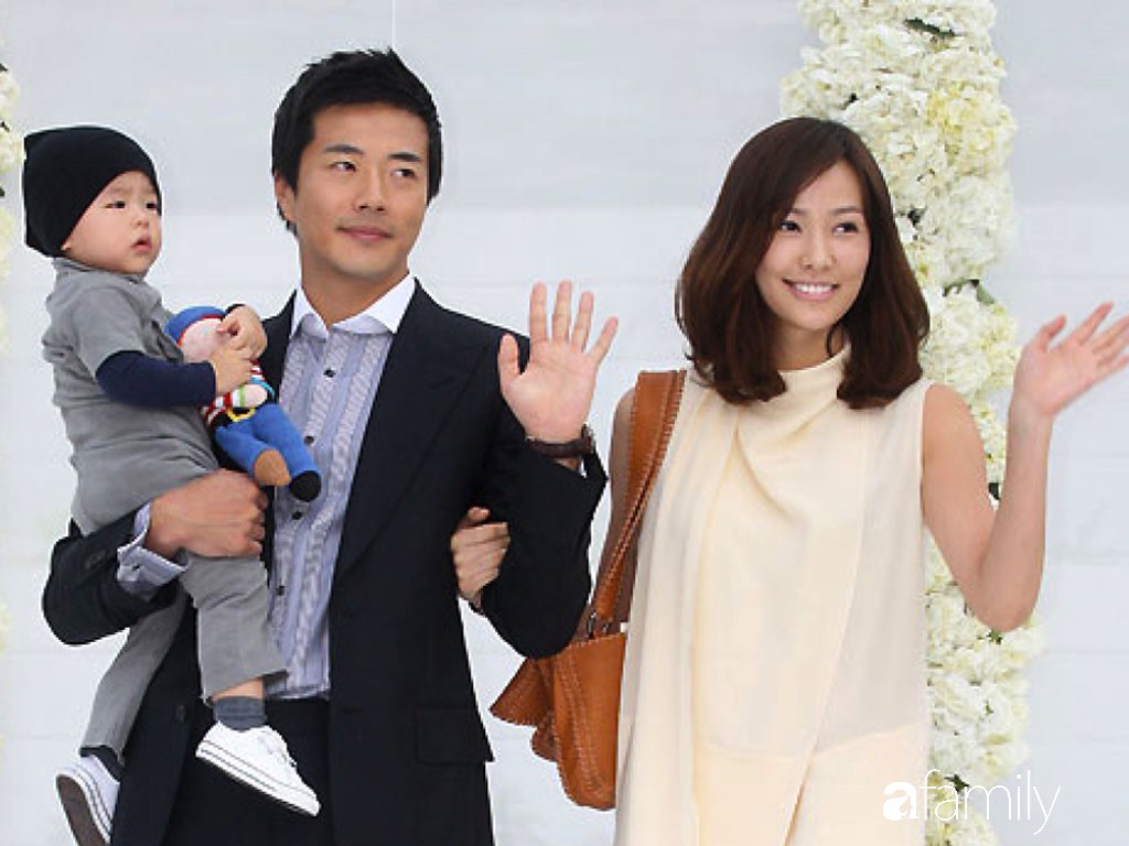 Kwon Sang Woo: Đánh đổi tất cả để cưới người con gái mình yêu, kết hôn 10 năm vẫn hạnh phúc như buổi ban đầu Kwon Sang Woo: Đánh đổi tất cả để cưới người con gái mình yêu, kết hôn 10 năm vẫn hạnh phúc như buổi ban đầu