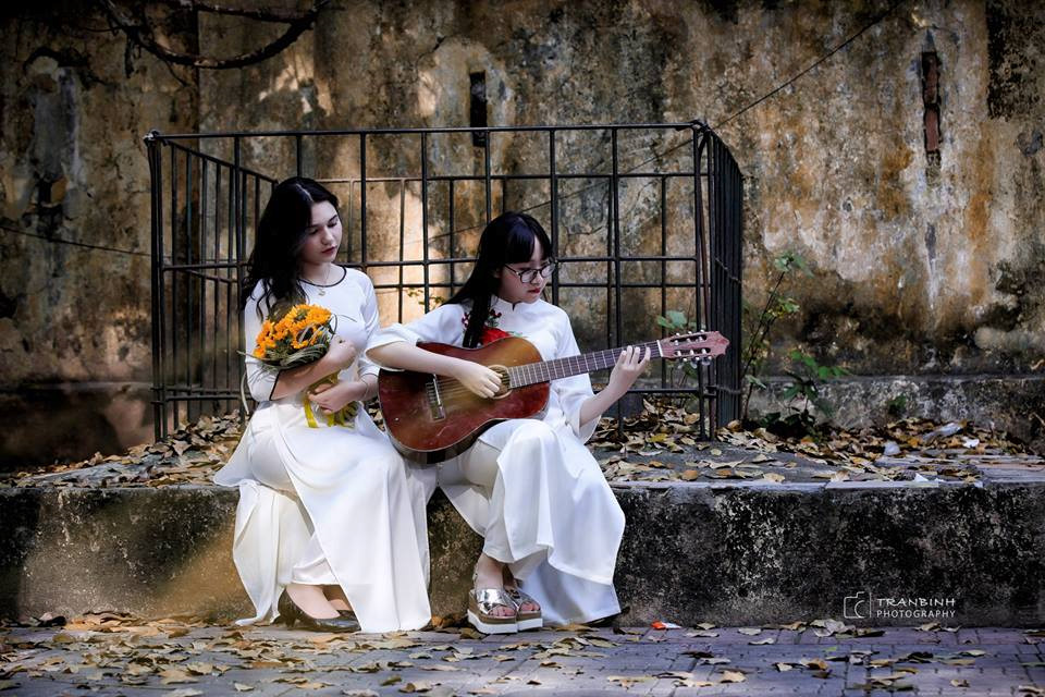 4 nữ sinh Phan Đình Phùng gây thương nhớ trong tà áo dài trắng