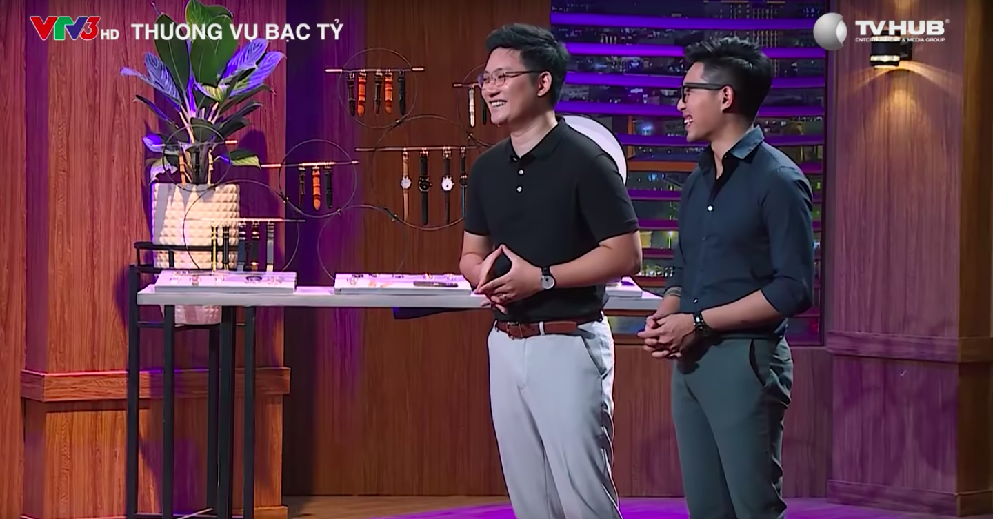 Hai chàng trai 9x gọi được 5 tỷ cho thương hiệu đồng hồ tại Shark Tank tuần này