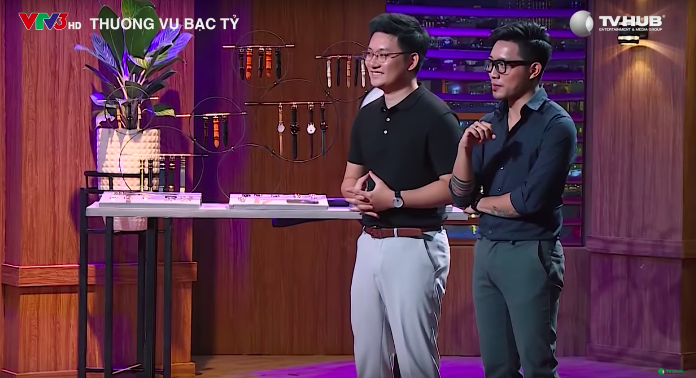 Hai chàng trai 9x gọi được 5 tỷ cho thương hiệu đồng hồ tại Shark Tank tuần này