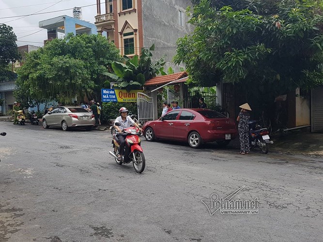 Ảnh: Công an Hà Giang và A83 khám nhà người sửa điểm thi Vũ Trọng Lương