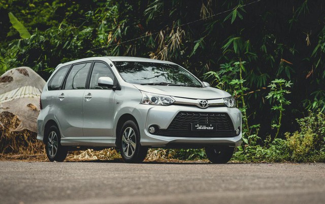 Xe 7 chỗ đua tranh ra mắt khách Việt, đa dạng từ giá rẻ đến cả tỷ đồng