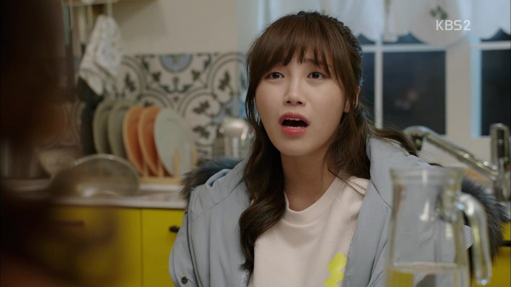 Cuộc sống hôn nhân có người thứ 3 thản nhiên ghen ngược, vợ buồn lòng nhưng cũng bất lực không thể làm gì