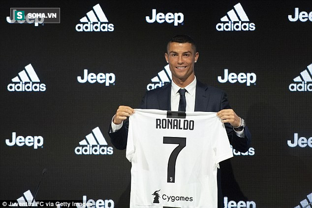 Vừa chuyển sang Juventus, Ronaldo chính thức chấp nhận án tù 2 năm