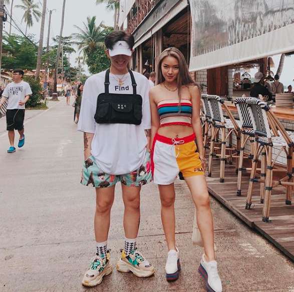 Loạt bí mật của Châu Bùi được hé lộ qua vlog mới nhất: Từng bị cả trường tẩy chay và thường xuyên bị Decao bắt nạt Loạt bí mật của Châu Bùi được hé lộ qua vlog mới nhất: Từng bị cả trường tẩy chay và thường xuyên bị Decao bắt nạt