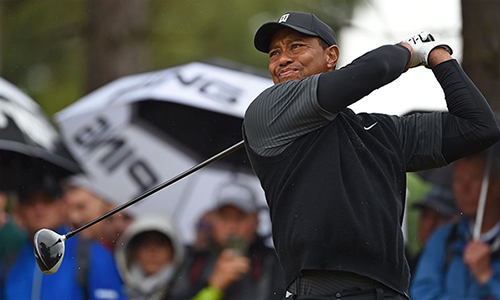Woods đạt par, McIlroy, Spieth vào top đầu sau vòng hai The Open