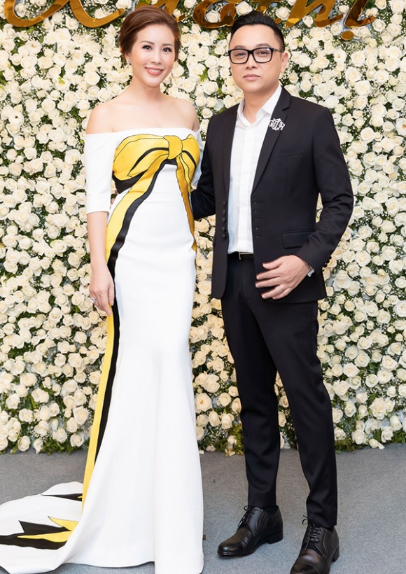 Kwon Sang Woo lịch lãm ở tuổi 42, Khánh My cân cả dàn sao với đầm in hình nam tài tử