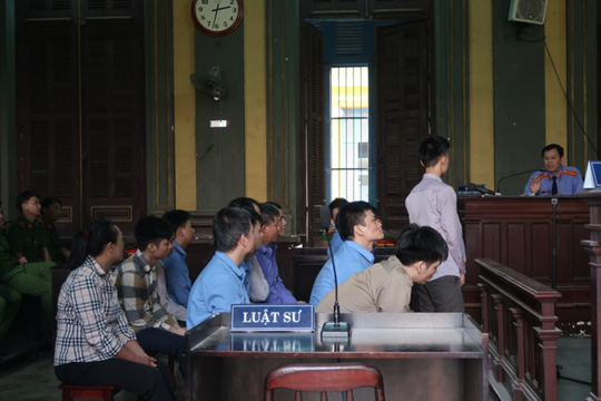 Kháng nghị tăng án băng cưỡng đoạt người bán dâm trước ĐH Bách Khoa TP HCM