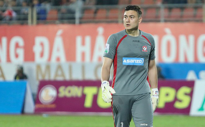 Đặng Văn Lâm rực sáng, gửi lời thách thức đến Bùi Tiến Dũng