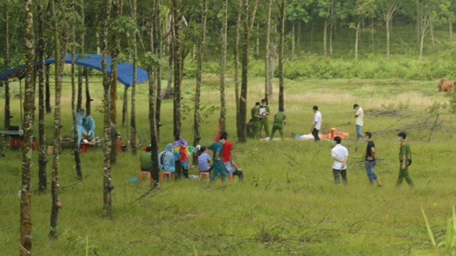 Phát hiện thi thể trong bao tải: Công an xác định là giết người, phi tang xác