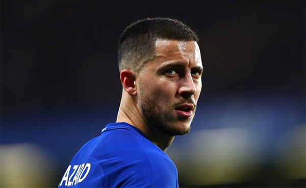 Premier League kiếm tiền tấn rồi lại mất tấn tiền