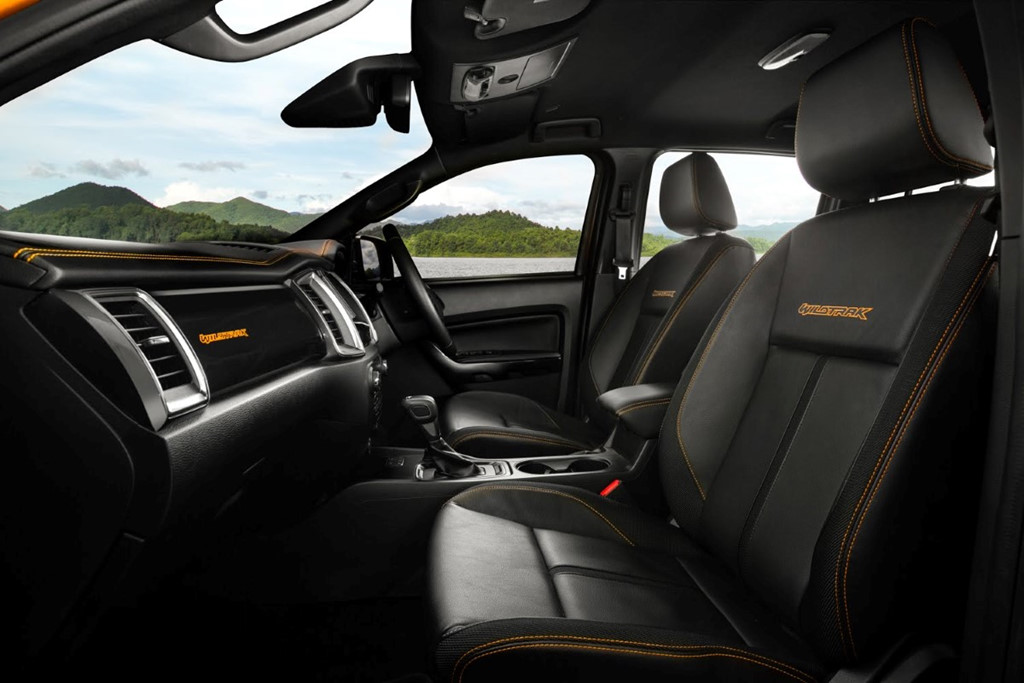 Ford Ranger 2019 giá từ 17.640 USD tại Thái Lan