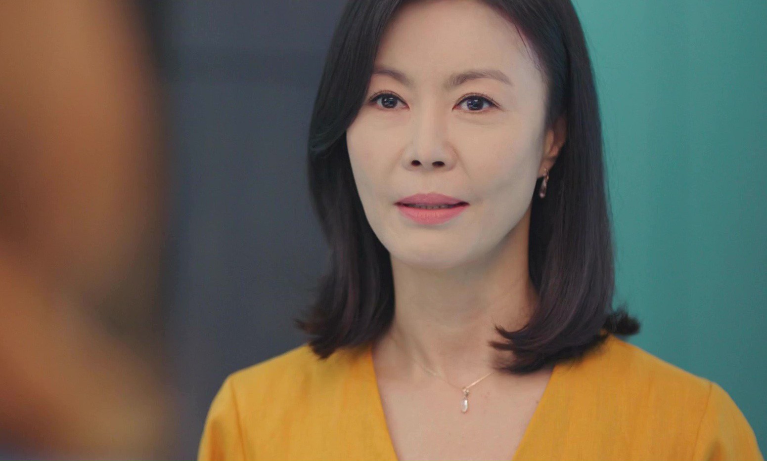 Biết sự thật chuyện chồng sang chống bão cho chị hàng xóm, vợ xử lý khôn khéo khiến cả nhân tình và chồng đều phải cúi đầu Biết sự thật chuyện chồng sang chống bão cho chị hàng xóm, vợ xử lý khôn khéo khiến cả nhân tình và chồng đều phải cúi đầu