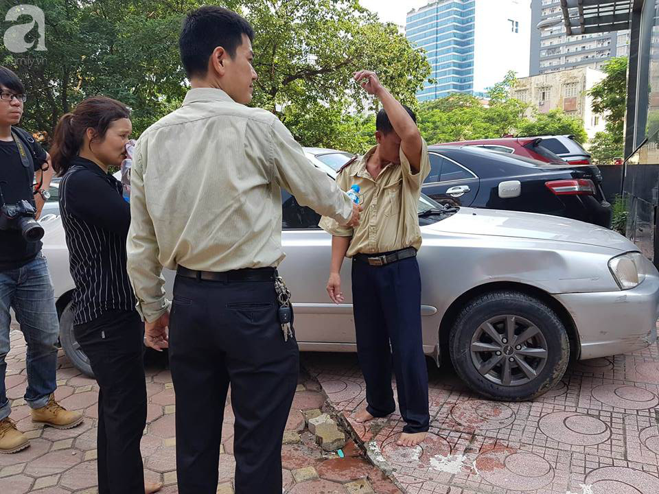 Hà Nội: Cháy chung cư trên mặt đường Hoàng Đạo Thúy, người dân hoảng loạn