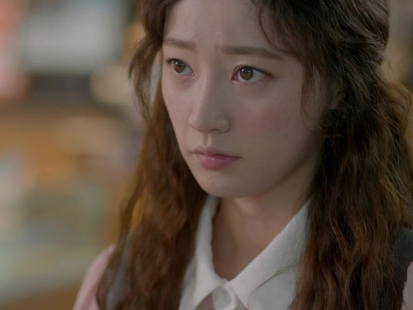 Xót con đi lớp khóc khan cả tiếng, tôi đưa con về thì bị mẹ chồng ném thẳng vào mặt câu chua chát này Xót con đi lớp khóc khan cả tiếng, tôi đưa con về thì bị mẹ chồng ném thẳng vào mặt câu chua chát này