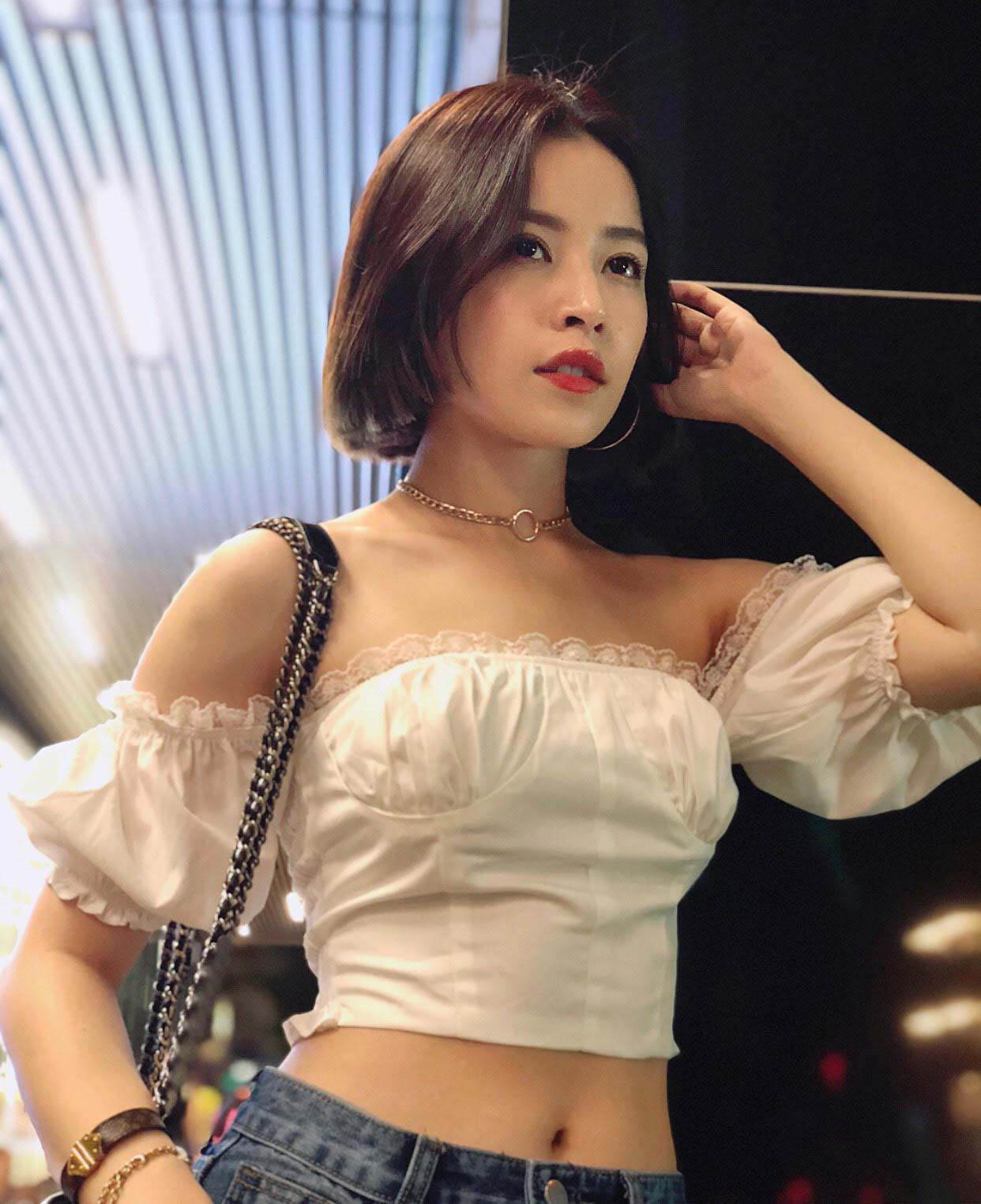 Có gì đặc biệt ở chiếc áo mãi không hết mốt được sao Việt diện suốt cả mùa hè?