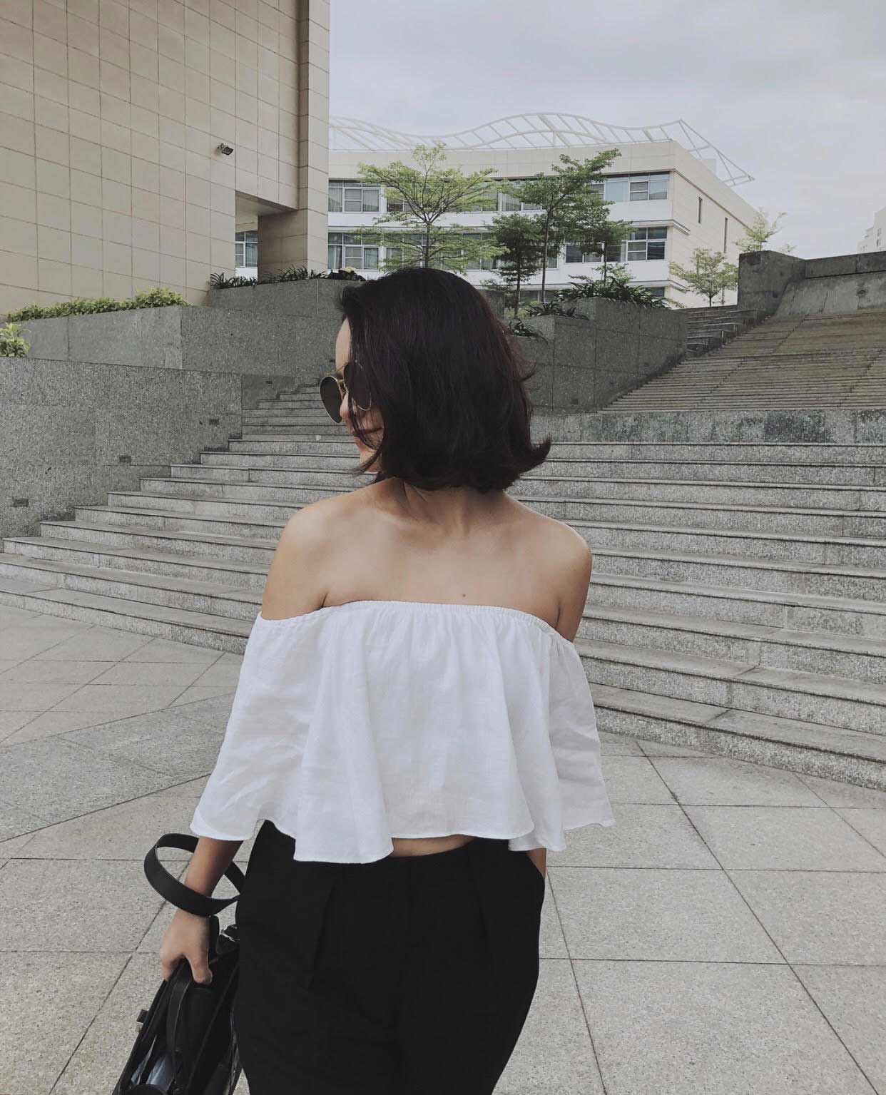 Có gì đặc biệt ở chiếc áo mãi không hết mốt được sao Việt diện suốt cả mùa hè?