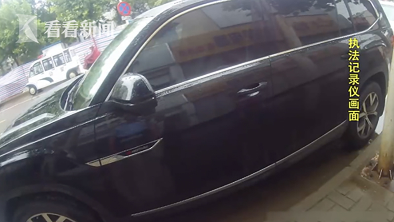 Ăn trộm xong xuôi rồi đợi khổ chủ 3 tiếng để trả lại tài sản