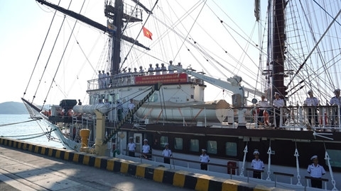 Lộ diện vũ khí tối tân trên tàu Lê Quý Đôn