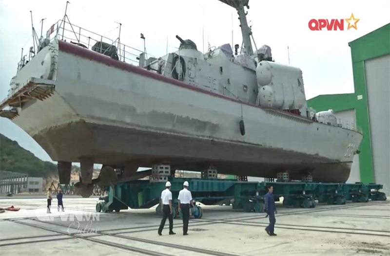 Lực lượng tàu ngầm Việt Nam: Đi sau về đích trước