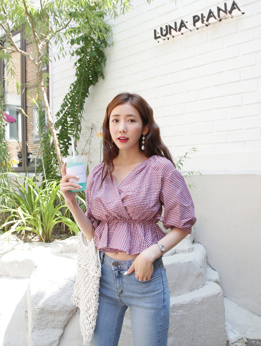 10 kiểu áo blouse hot nhất hiện nay, ngắm rồi chỉ muốn sắm cho bằng hết để mặc 10 kiểu áo blouse hot nhất hiện nay, ngắm rồi chỉ muốn sắm cho bằng hết để mặc
