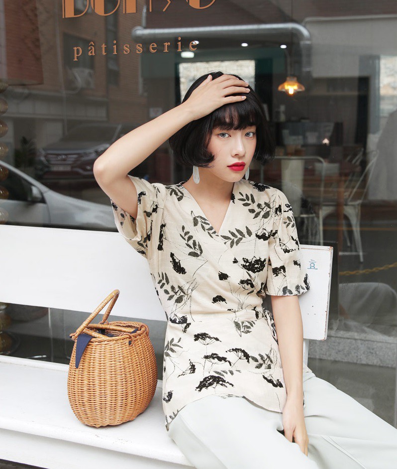 10 kiểu áo blouse hot nhất hiện nay, ngắm rồi chỉ muốn sắm cho bằng hết để mặc 10 kiểu áo blouse hot nhất hiện nay, ngắm rồi chỉ muốn sắm cho bằng hết để mặc