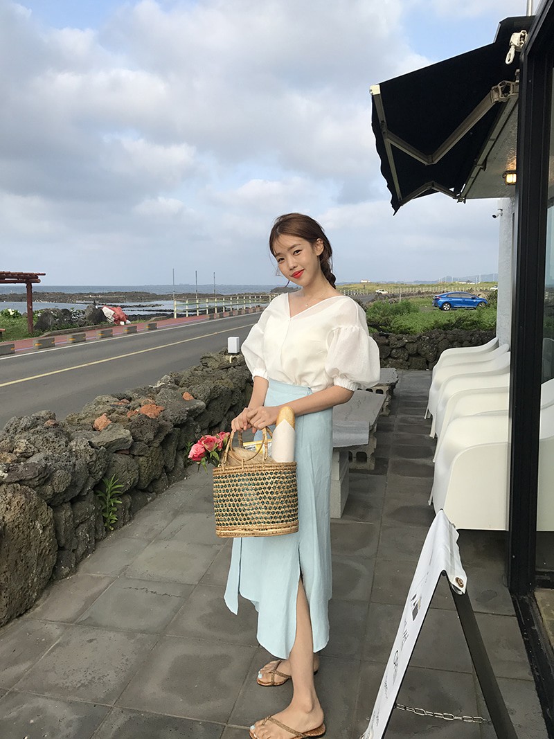 10 kiểu áo blouse hot nhất hiện nay, ngắm rồi chỉ muốn sắm cho bằng hết để mặc 10 kiểu áo blouse hot nhất hiện nay, ngắm rồi chỉ muốn sắm cho bằng hết để mặc