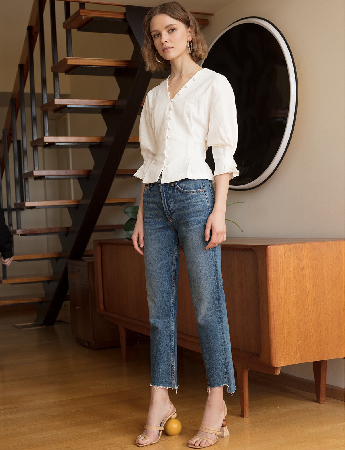10 kiểu áo blouse hot nhất hiện nay, ngắm rồi chỉ muốn sắm cho bằng hết để mặc 10 kiểu áo blouse hot nhất hiện nay, ngắm rồi chỉ muốn sắm cho bằng hết để mặc