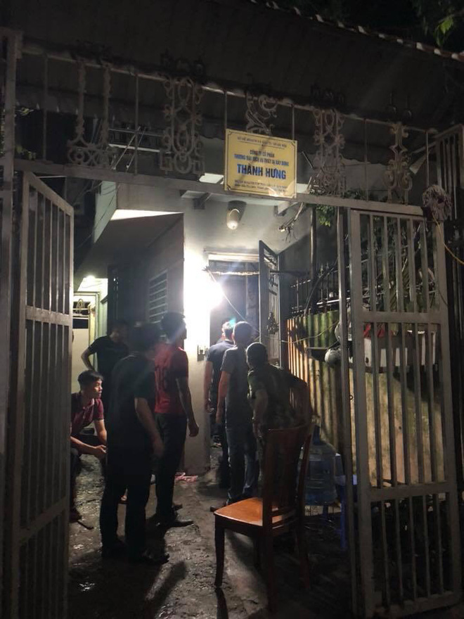 5 người trong một gia đình thoát chết sau cuộc truy sát bằng dao và lửa