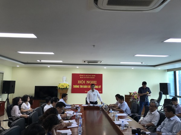 Quảng Ninh: Tiếp tục đề xuất tăng giá vé tham quan vịnh Hạ Long