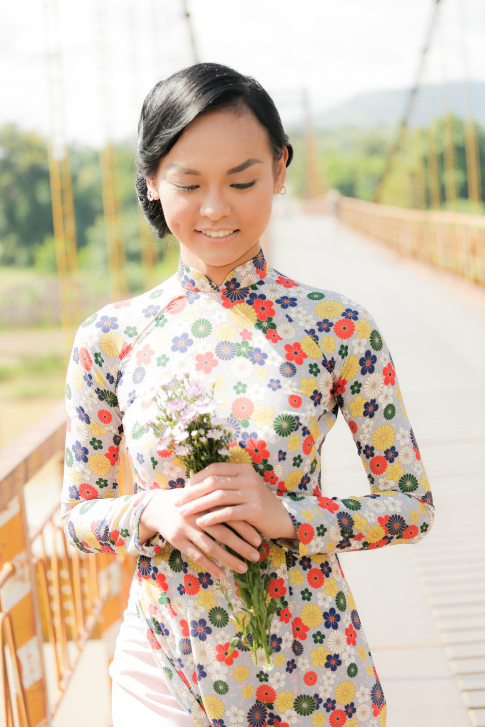 Mai Ngô bất ngờ hóa thân thành cô giáo điệu chảy nước và mê trai trong Thạch Thảo Mai Ngô bất ngờ hóa thân thành cô giáo điệu chảy nước và mê trai trong Thạch Thảo
