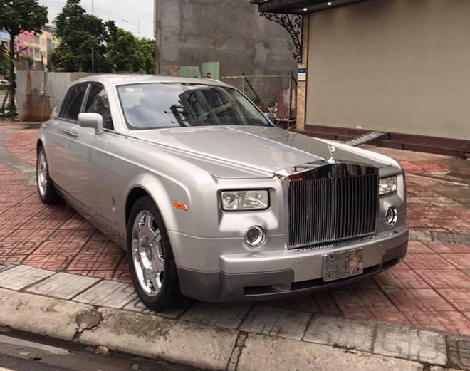 Xe sang Rolls-Royce của Khải Silk đang được rao giá hơn 8 tỷ đồng