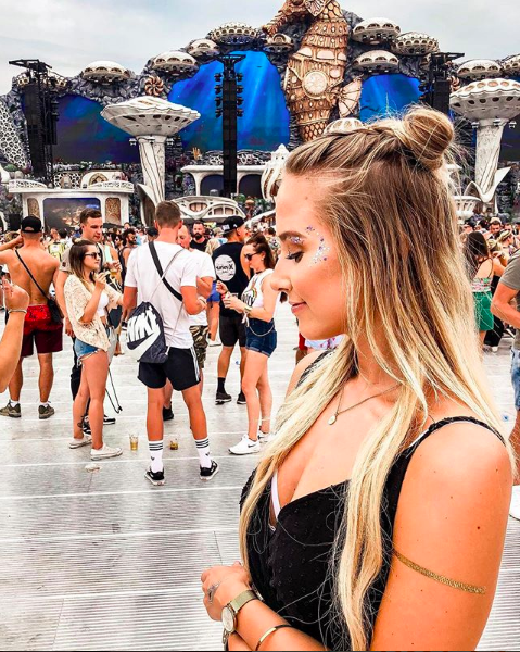 Ngắm nhìn dàn hotgirl đến từ khắp nơi trên thế giới đang hội tụ về Tomorrowland 2018 Ngắm nhìn dàn hotgirl đến từ khắp nơi trên thế giới đang hội tụ về Tomorrowland 2018