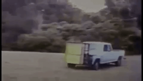 Người đàn ông dành cả đời chế tạo áo giáp chống gấu: nhiều bài học đáng trân trọng