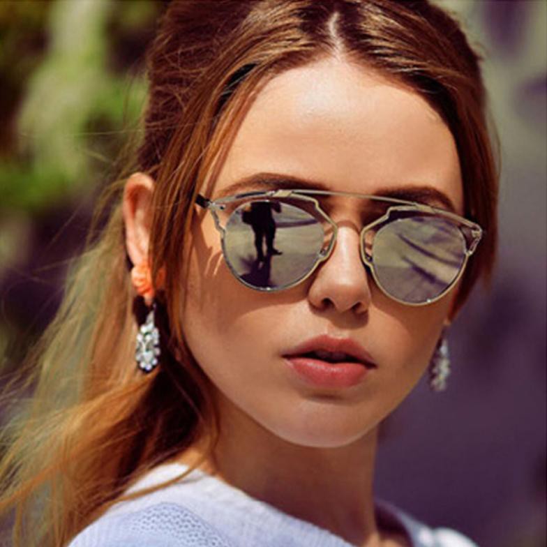 10 bí quyết vàng mà chị em nên nhớ kỹ khi lựa chọn trang phục để trở nên sang trọng hơn