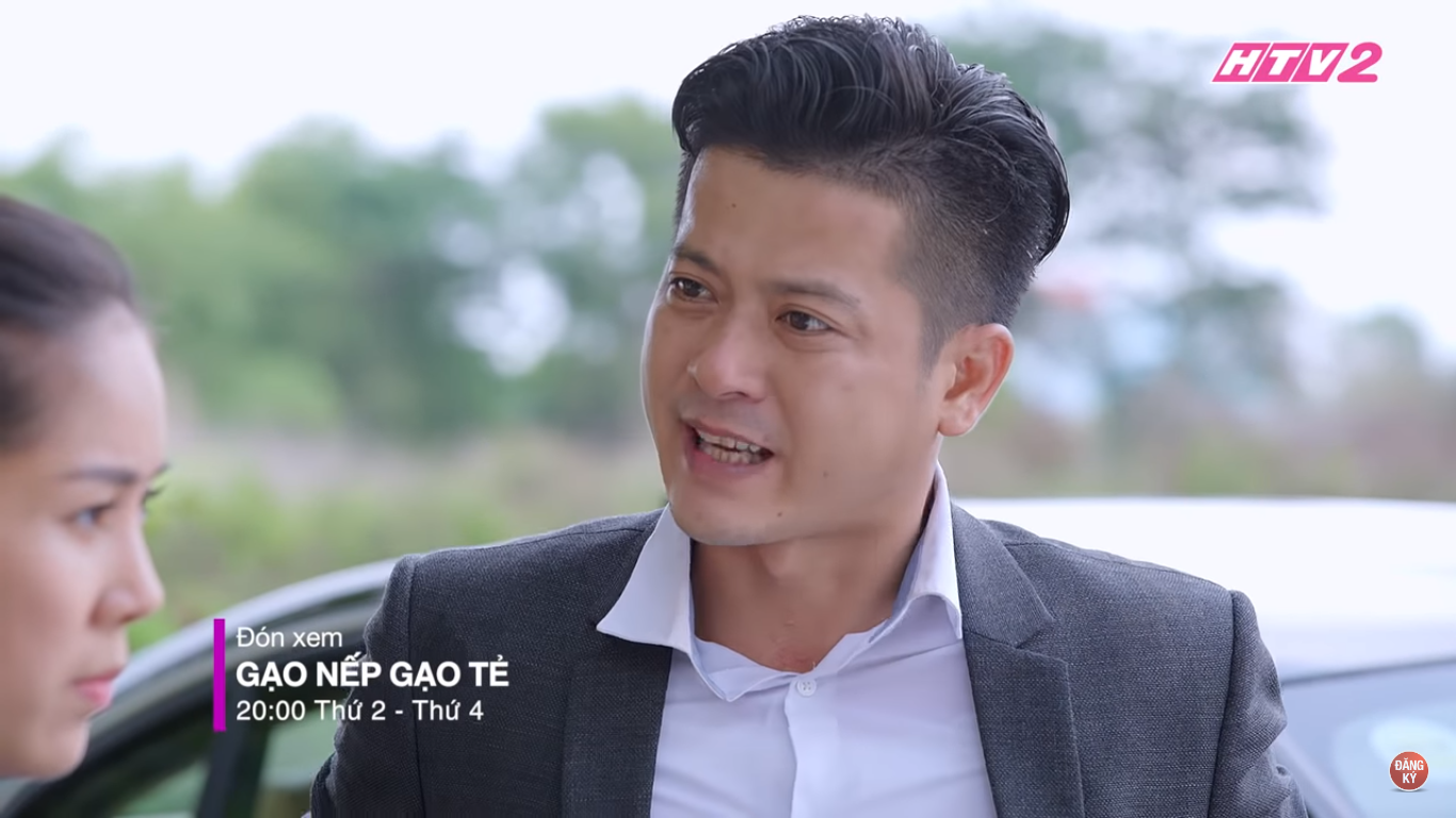 Gạo Nếp Gạo Tẻ tập 35: Đang thả dáng như hoa hậu, Hân nhận cái kết không thể đắng hơn vì sang đường bất cẩn Gạo Nếp Gạo Tẻ tập 35: Đang thả dáng như hoa hậu, Hân nhận cái kết không thể đắng hơn vì sang đường bất cẩn