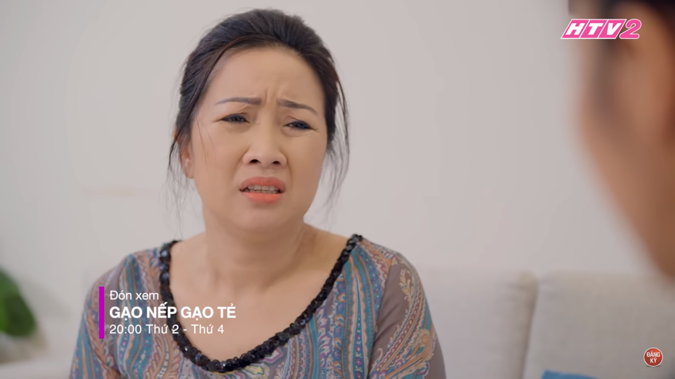 Gạo Nếp Gạo Tẻ tập 35: Đang thả dáng như hoa hậu, Hân nhận cái kết không thể đắng hơn vì sang đường bất cẩn Gạo Nếp Gạo Tẻ tập 35: Đang thả dáng như hoa hậu, Hân nhận cái kết không thể đắng hơn vì sang đường bất cẩn