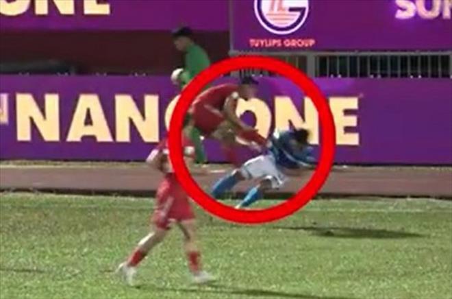 Xin lỗi Thế Hưng và người hâm mộ, Ngọc Đức vẫn khó thoát án phạt nặng