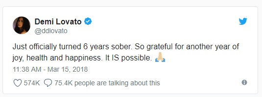 Demi Lovato: Tài năng uổng phí vì nghiện ma túy từ năm 17 tuổi