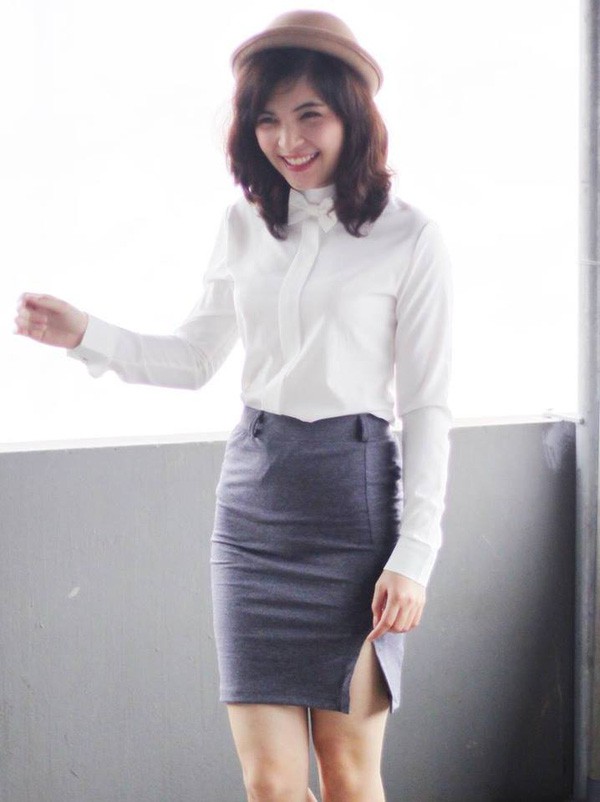 Chân dung chị gái Hòa Minzy: Xinh đẹp, tài năng, nổi tiếng trước em gái từ rất lâu