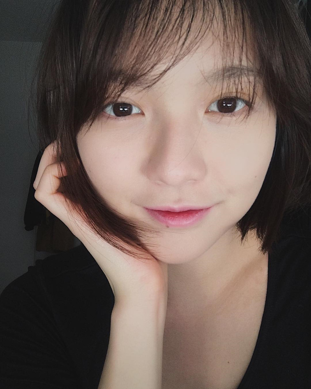 Hải Tú: Từ hot girl được dùng nhiều và dễ dàng, mất đi giá trị