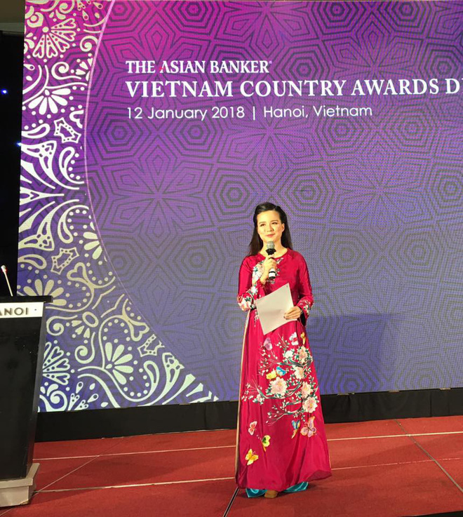 Cách MC Minh Trang phản ứng khi bị chê trên tivi xinh hơn đứt ngoài đời