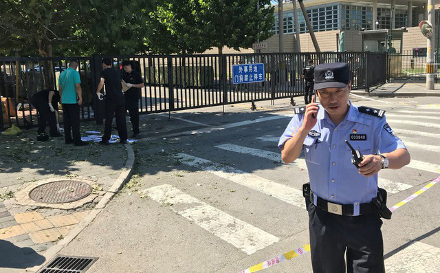 Nổ lớn bên ngoài đại sứ quán Mỹ tại Bắc Kinh