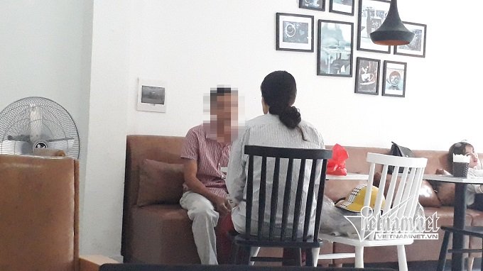 Cuộc ngã giá bất ngờ của thầy giáo bán tinh trùng