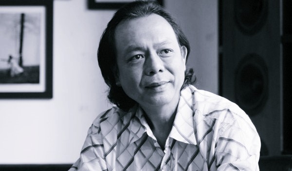 Đạo diễn Nguyễn Quang Dũng và dàn diễn viên Vbiz bàng hoàng trước sự ra đi của nghệ sĩ Thanh Hoàng