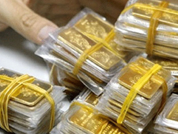 Giá vàng hôm nay 26/7: Giá rẻ nhất 12 tháng, rủi ro đe doạ dân đầu cơ